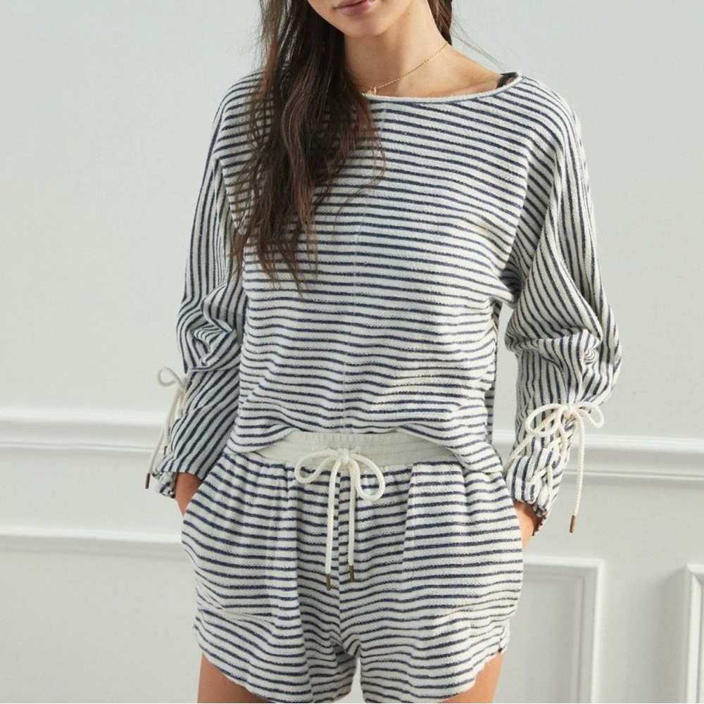 Anthropologie Navy and White Willa Lounge Set